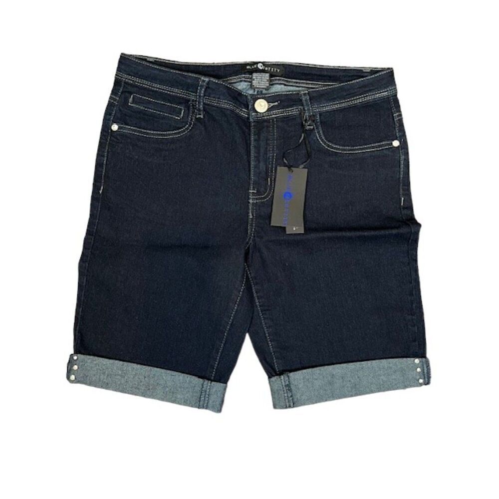 NWT Blue Identity Denim Jean Shorts Dark Wash Bling Hem and Pockets size 8‎